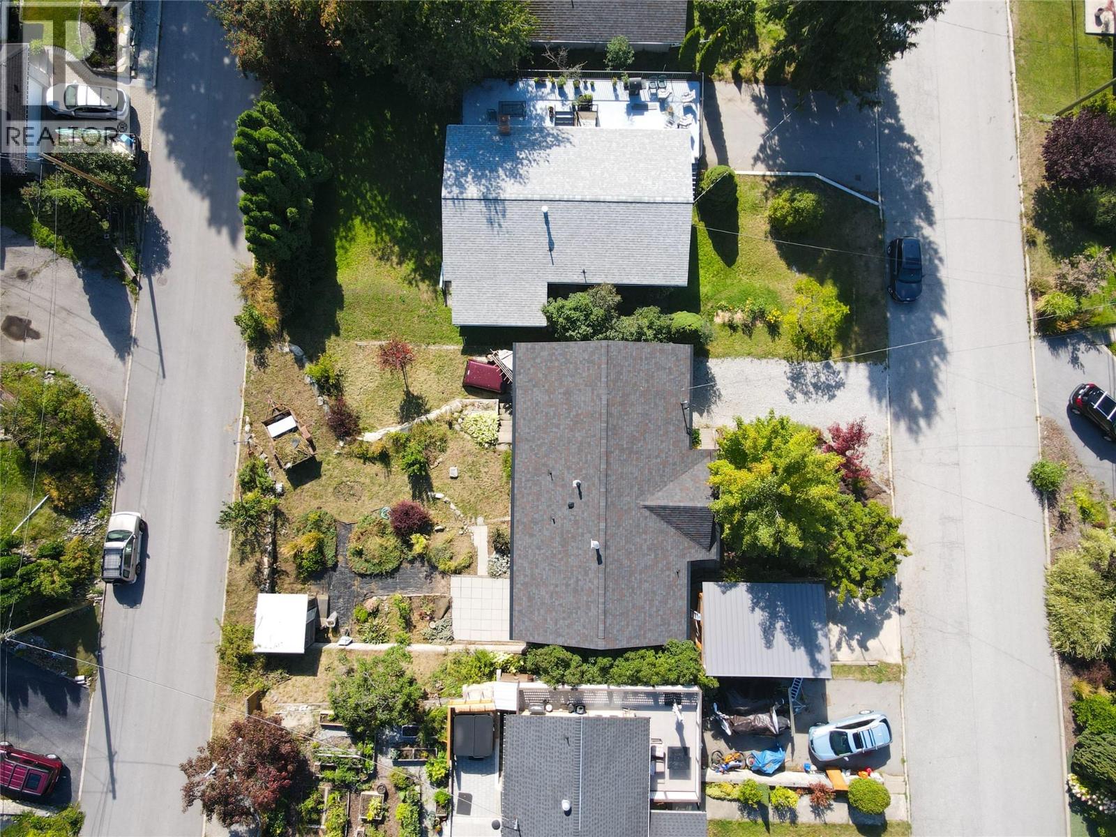 518 Delbruck Street, Nelson, British Columbia  V1L 5L6 - Photo 3 - 10400716