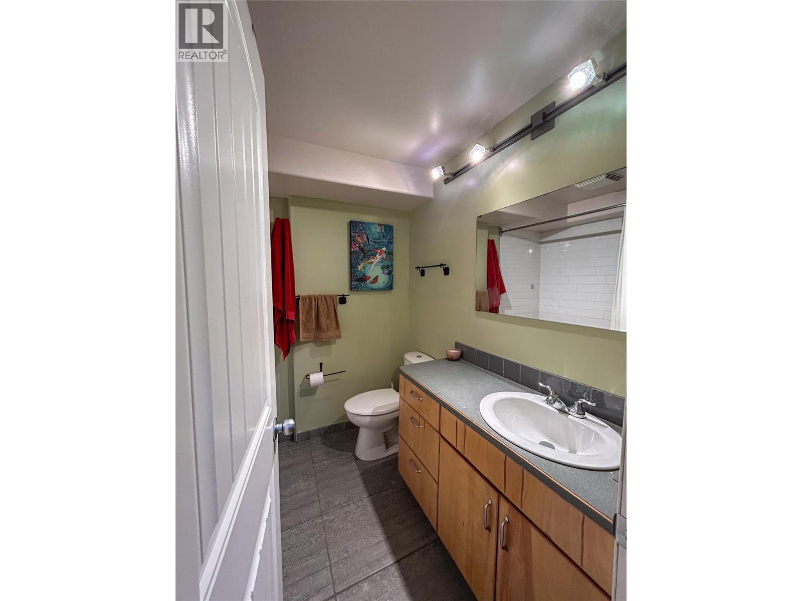 518 Delbruck Street, Nelson, British Columbia  V1L 5L6 - Photo 51 - 10400716