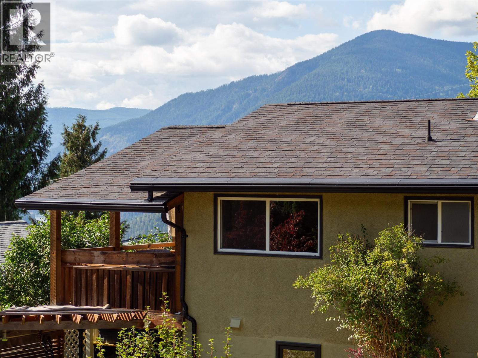 518 Delbruck Street, Nelson, British Columbia  V1L 5L6 - Photo 6 - 10400716