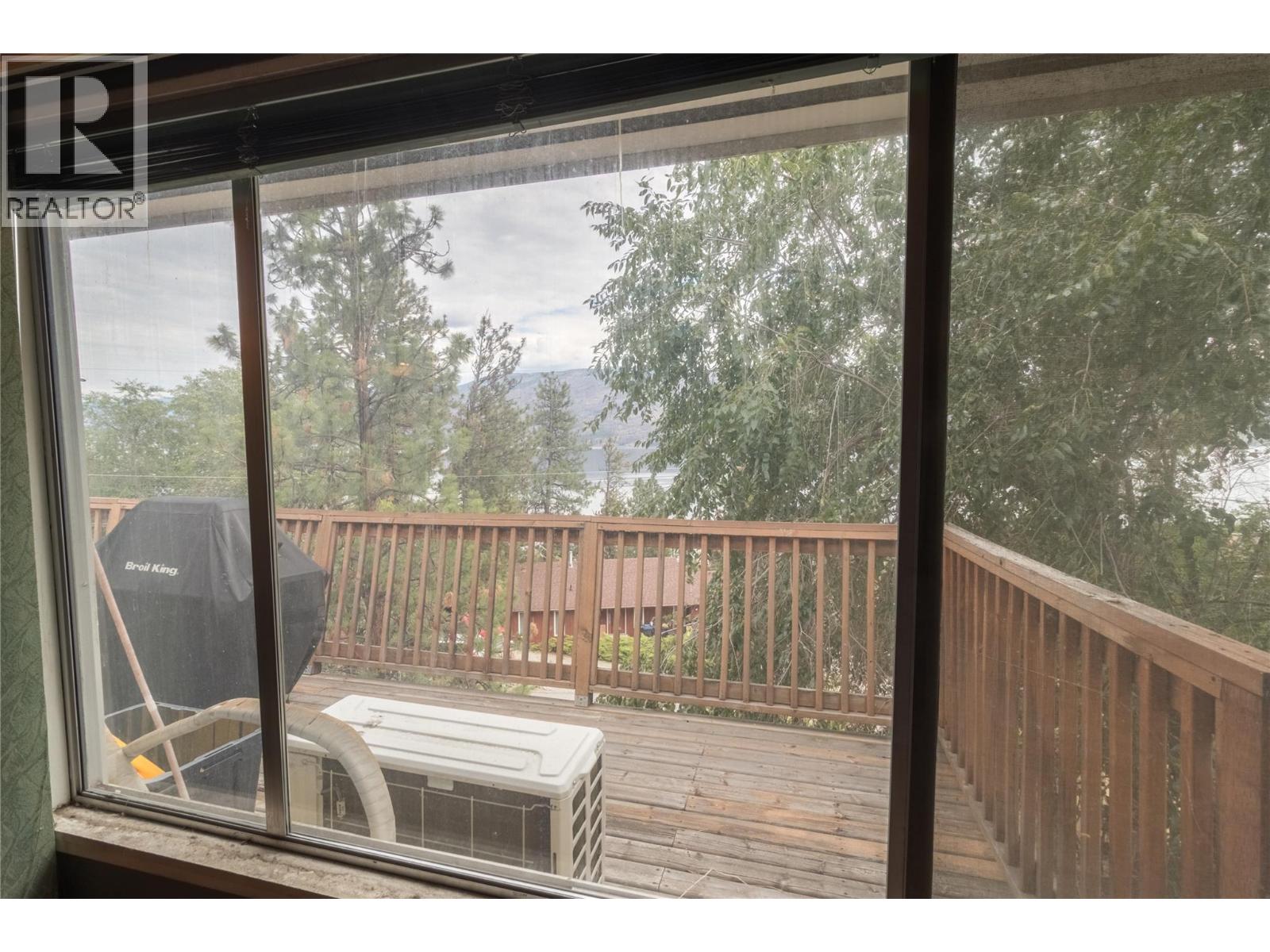 3960 Desert Pines Avenue, Peachland, British Columbia  V0H 1X2 - Photo 17 - 10400544