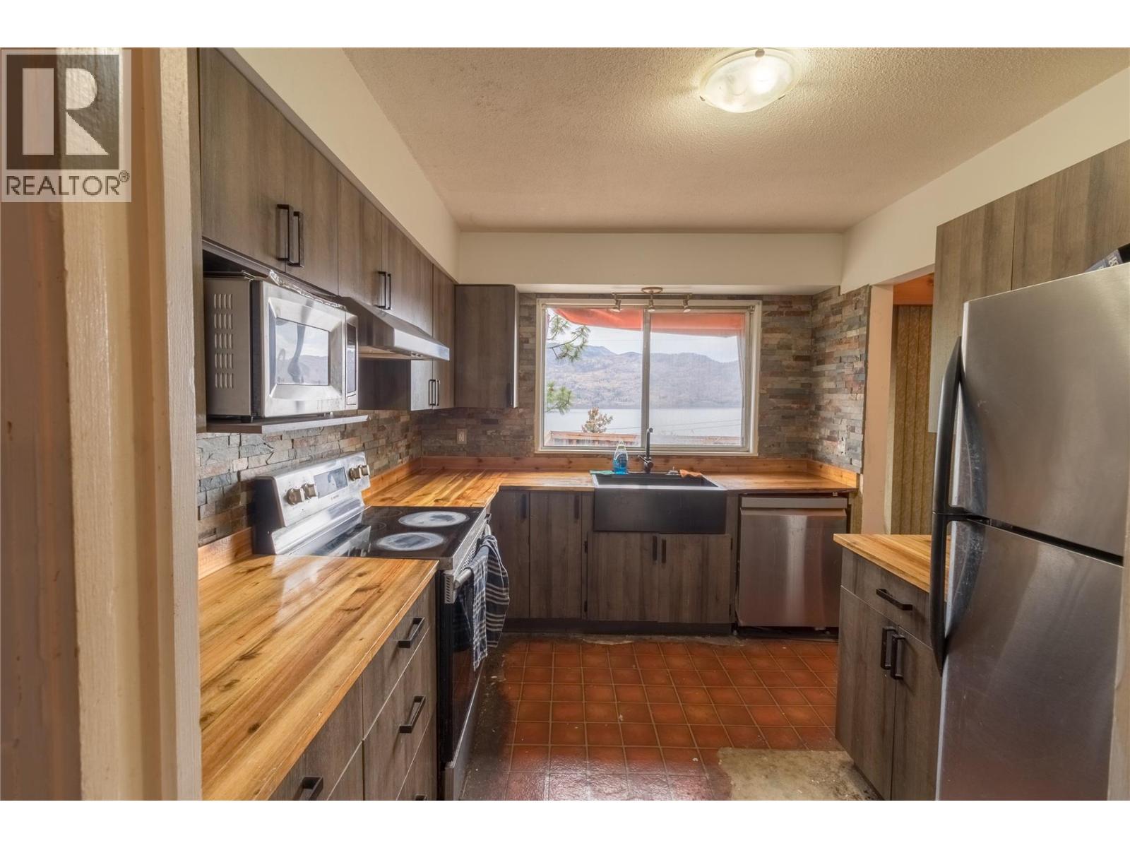 3960 Desert Pines Avenue, Peachland, British Columbia  V0H 1X2 - Photo 20 - 10400544