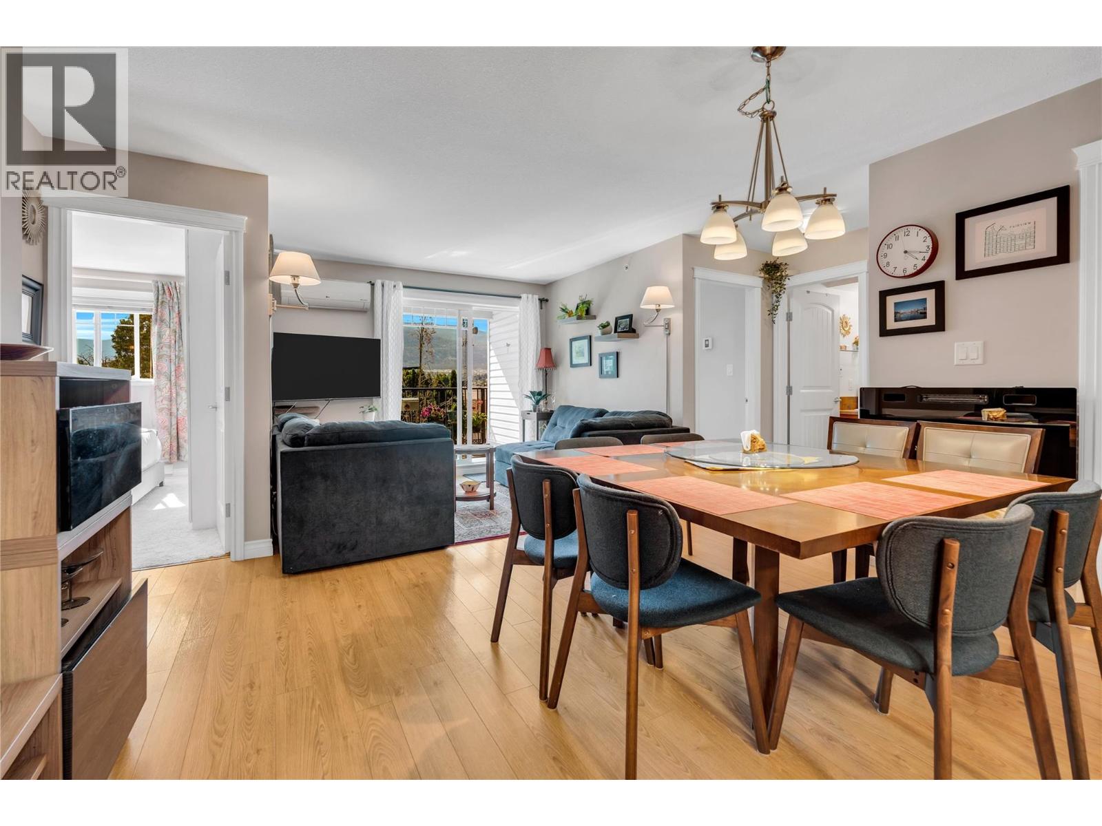 101 Cossar Avenue Unit# 203, Penticton, British Columbia  V2A 2V3 - Photo 3 - 10400514