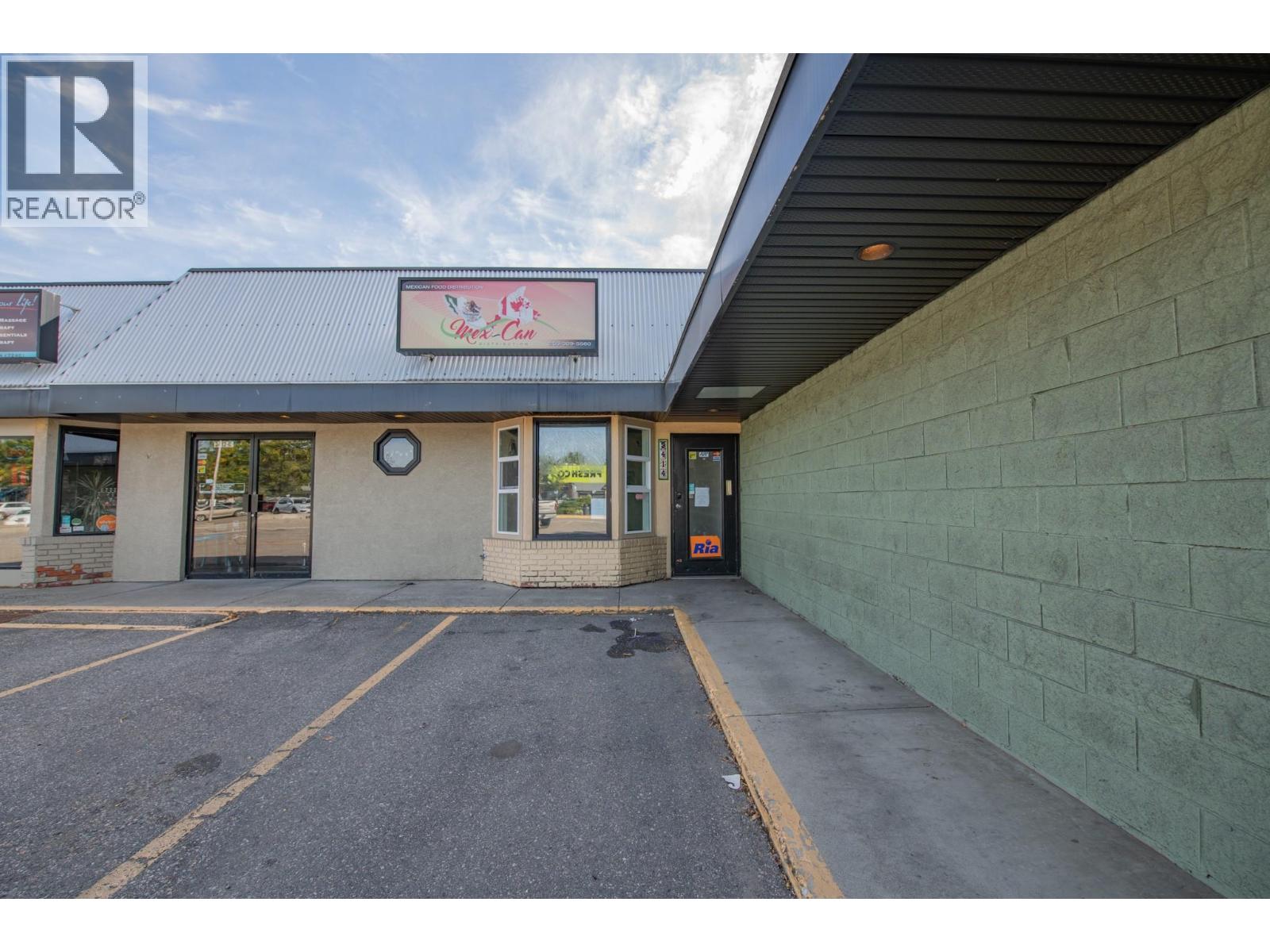 3414 Coldstream Avenue, Vernon, British Columbia  V1T 1Y2 - Photo 1 - 10400648