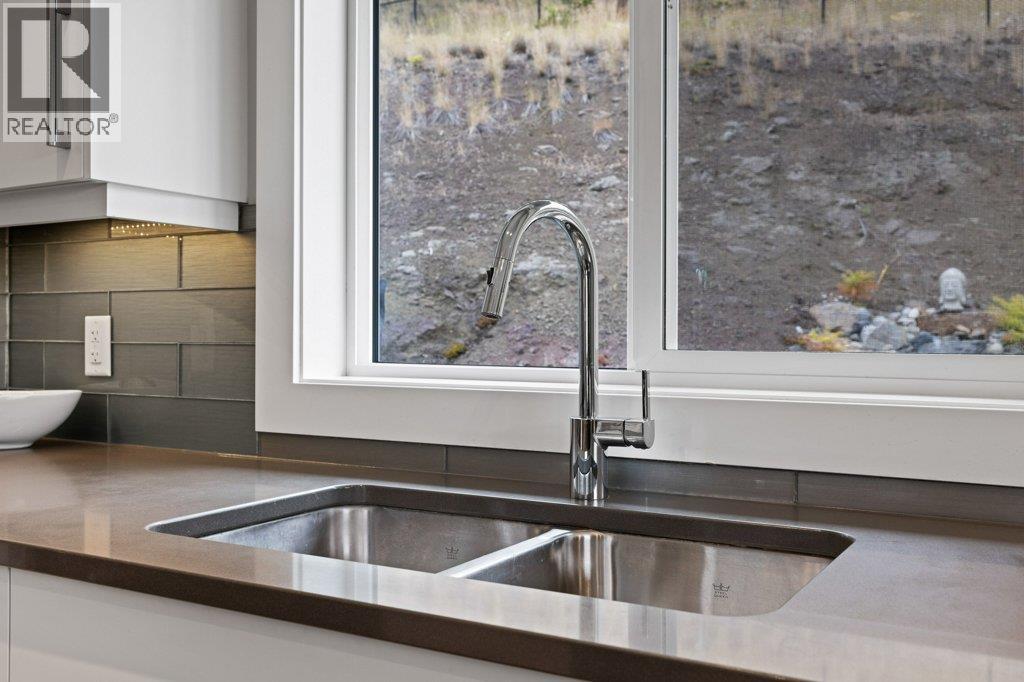 288 Upper Canyon Drive N, Kelowna, British Columbia  V1V 3C7 - Photo 13 - 10400585
