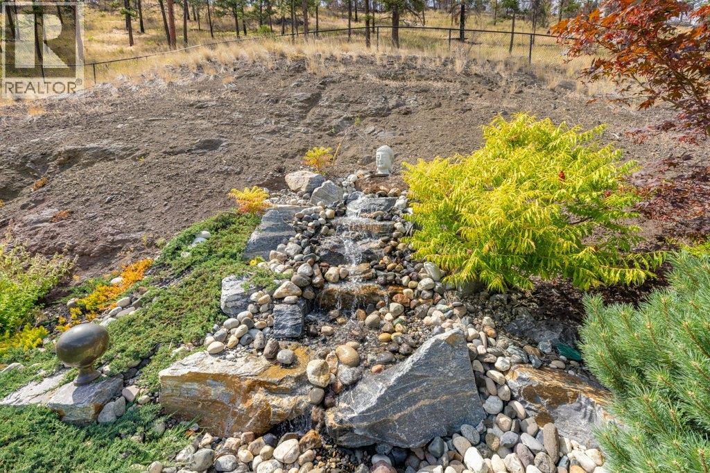288 Upper Canyon Drive N, Kelowna, British Columbia  V1V 3C7 - Photo 38 - 10400585