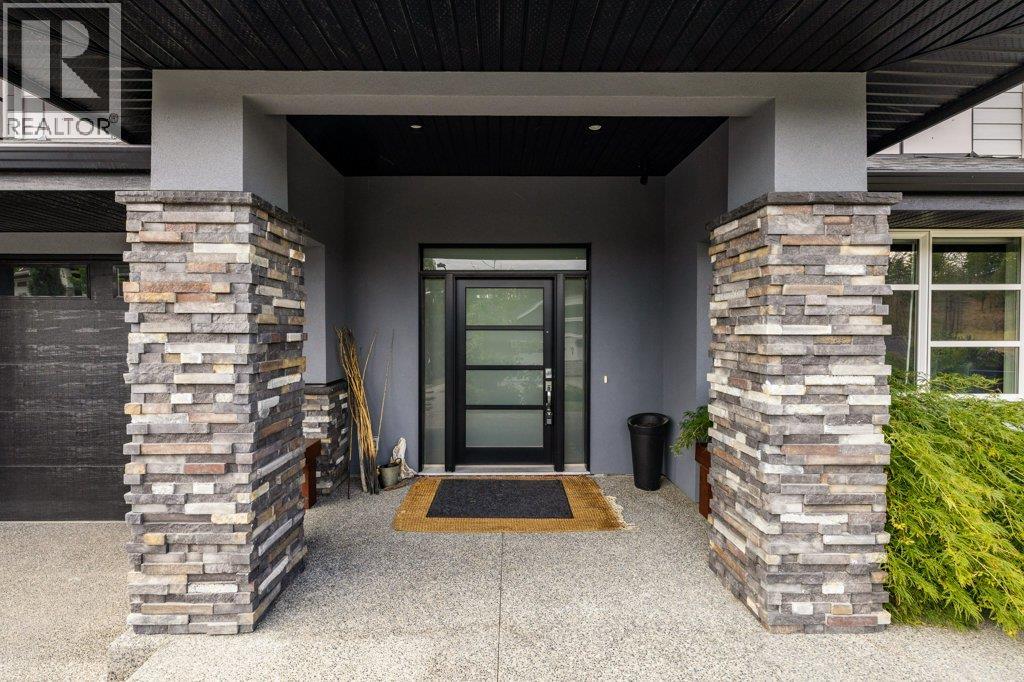 288 Upper Canyon Drive N, Kelowna, British Columbia  V1V 3C7 - Photo 4 - 10400585