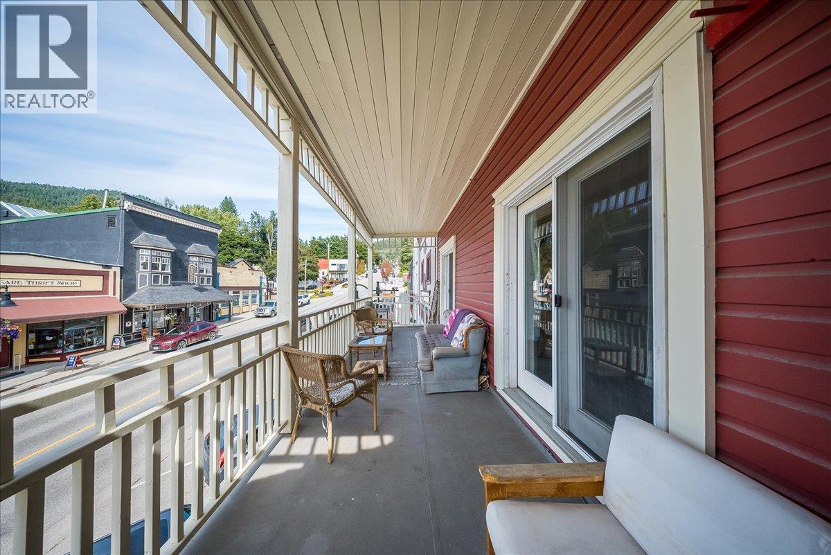 2044 Washington Street Unit# 7, Rossland, British Columbia  V0G 1Y0 - Photo 10 - 10400452