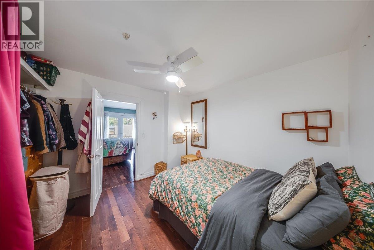 2044 Washington Street Unit# 7, Rossland, British Columbia  V0G 1Y0 - Photo 15 - 10400452