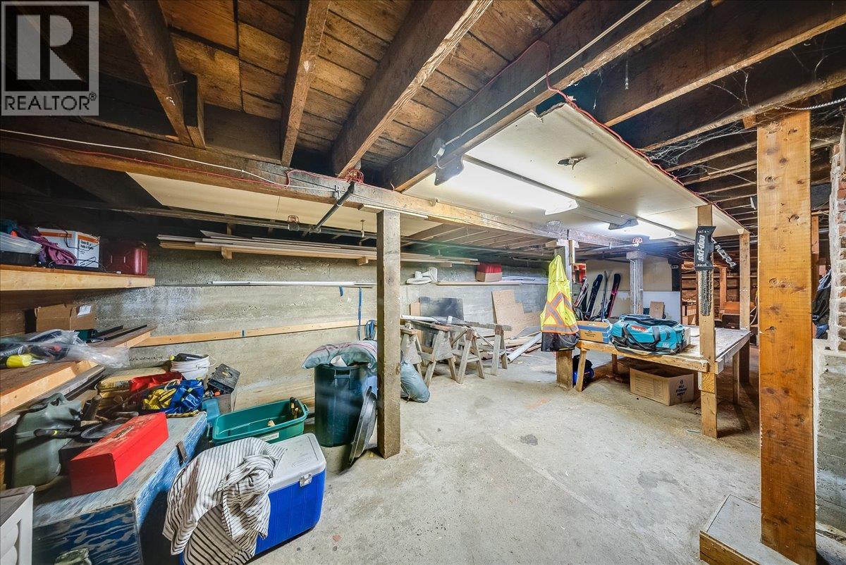 2044 Washington Street Unit# 7, Rossland, British Columbia  V0G 1Y0 - Photo 19 - 10400452