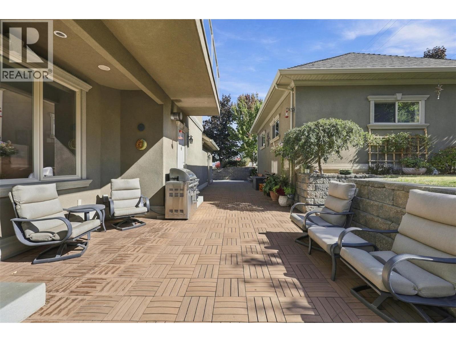 456 Azure Place, Kamloops, British Columbia  V2E 2R1 - Photo 22 - 10400792