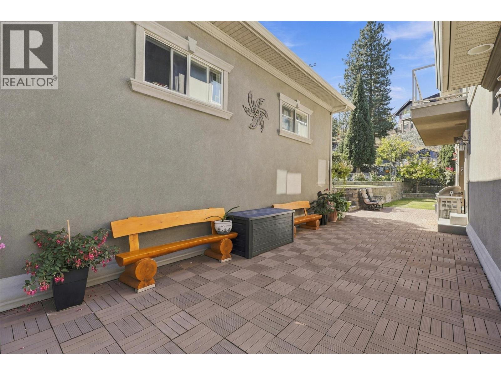 456 Azure Place, Kamloops, British Columbia  V2E 2R1 - Photo 83 - 10400792
