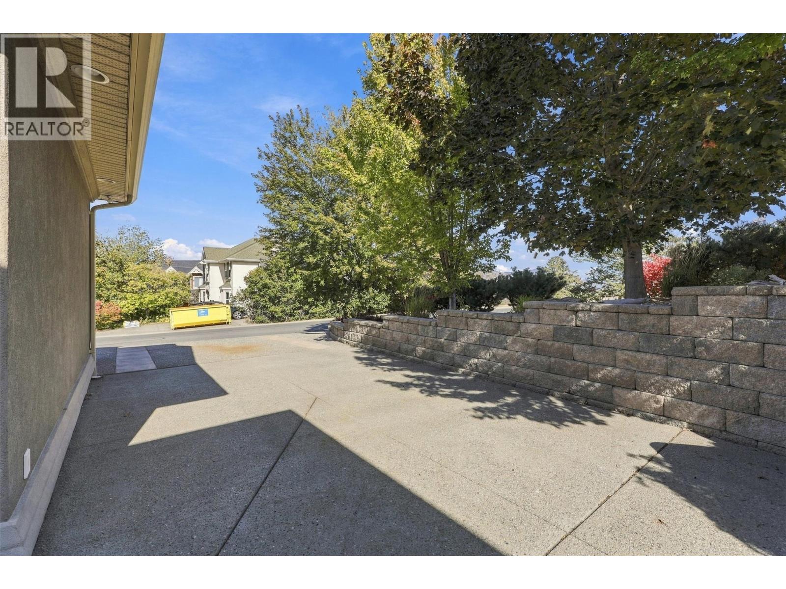 456 Azure Place, Kamloops, British Columbia  V2E 2R1 - Photo 84 - 10400792