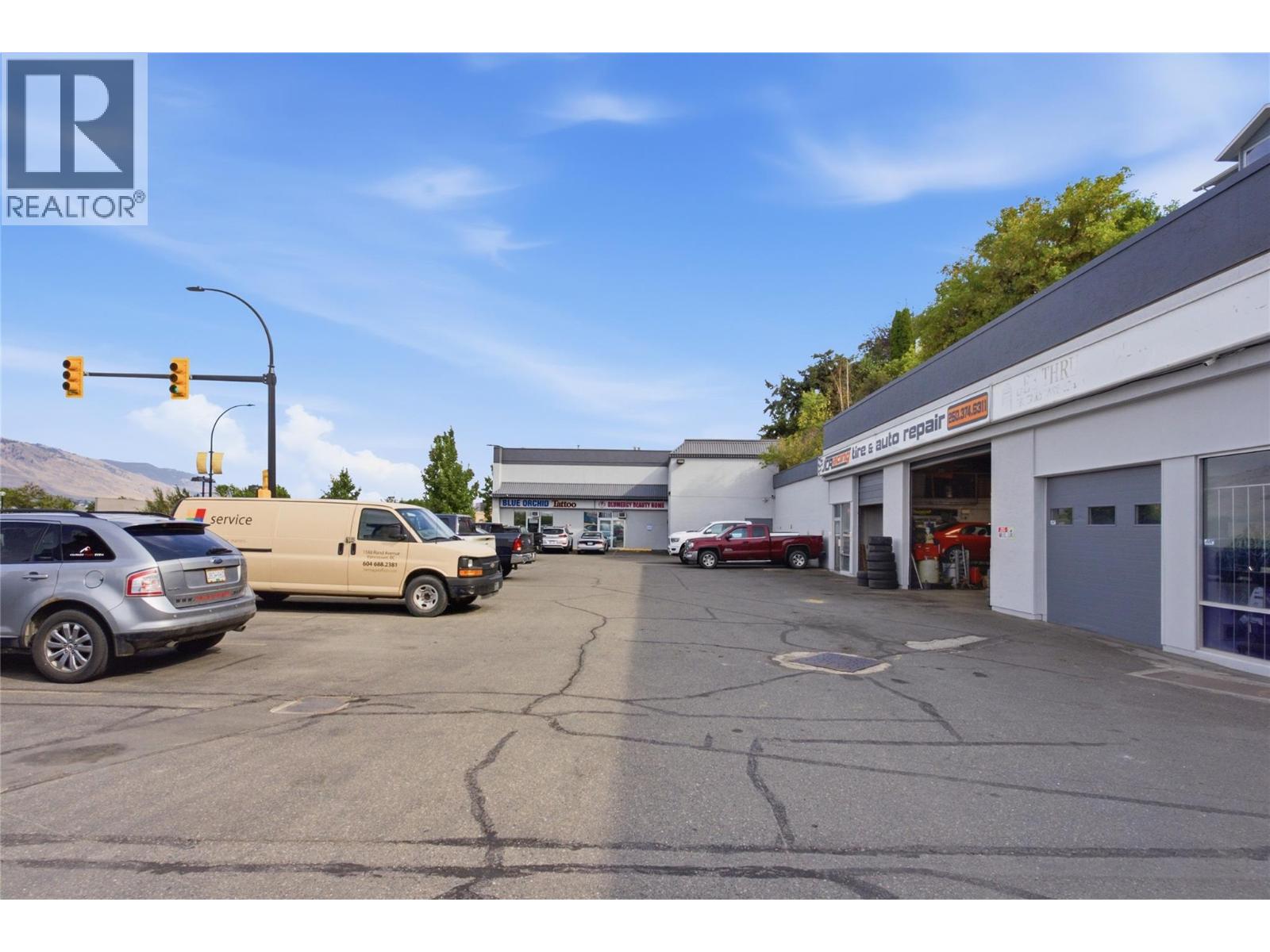 281 Victoria Street W, Kamloops, British Columbia  V2C 1A5 - Photo 14 - 10399759