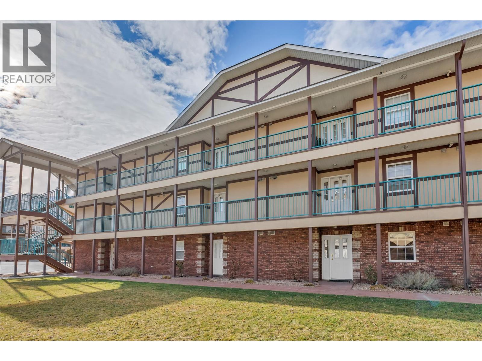 750 Railway Lane Unit# 15, Okanagan Falls, British Columbia  V0H 1R4 - Photo 2 - 10400602