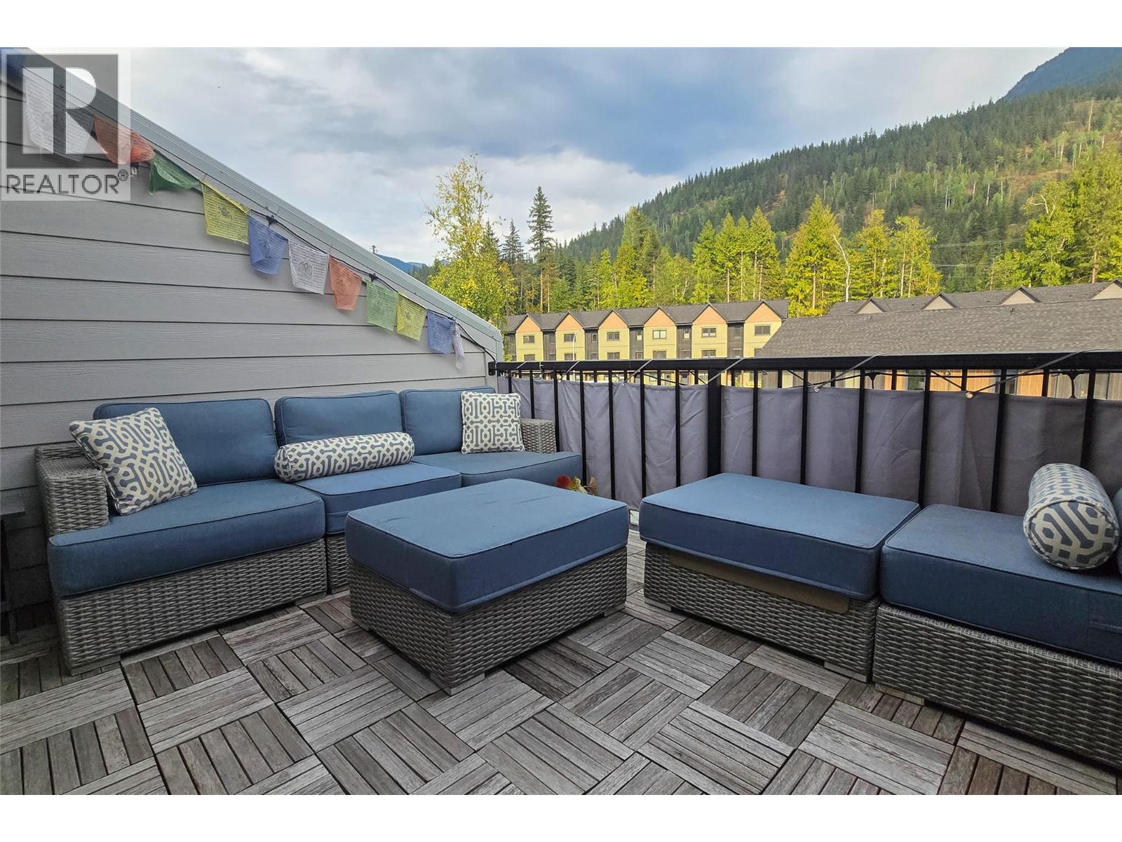 1005 Keystone Crescent, Revelstoke, British Columbia  V0E 2S3 - Photo 28 - 10400392
