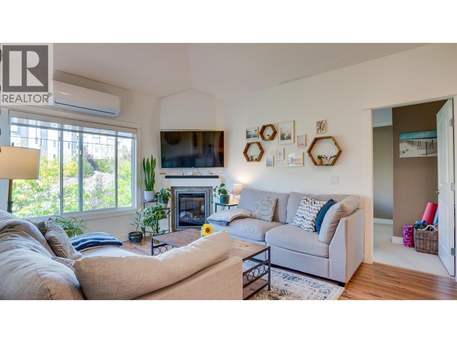 3211 Centennial Drive Unit# 28, Vernon, British Columbia  V1T 2T8 - Photo 5 - 10398650