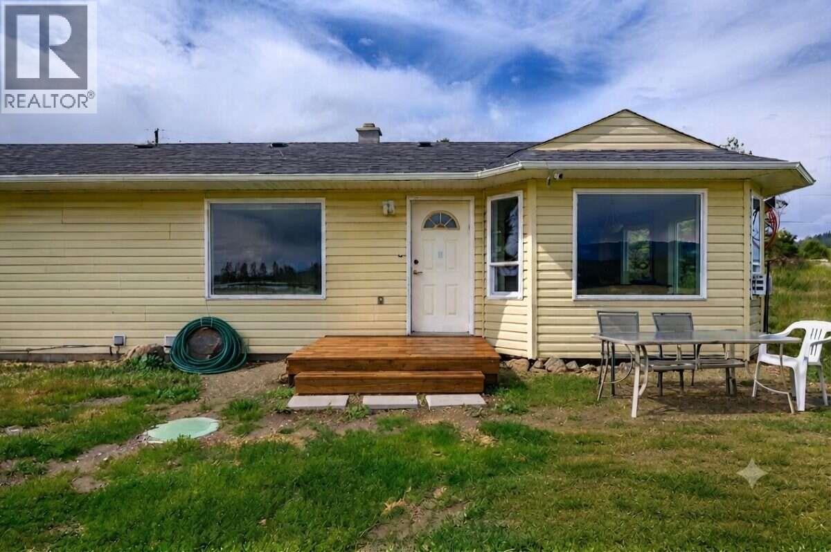 3575 Canyon Road, Armstrong, British Columbia  V0E 1B4 - Photo 2 - 10400800