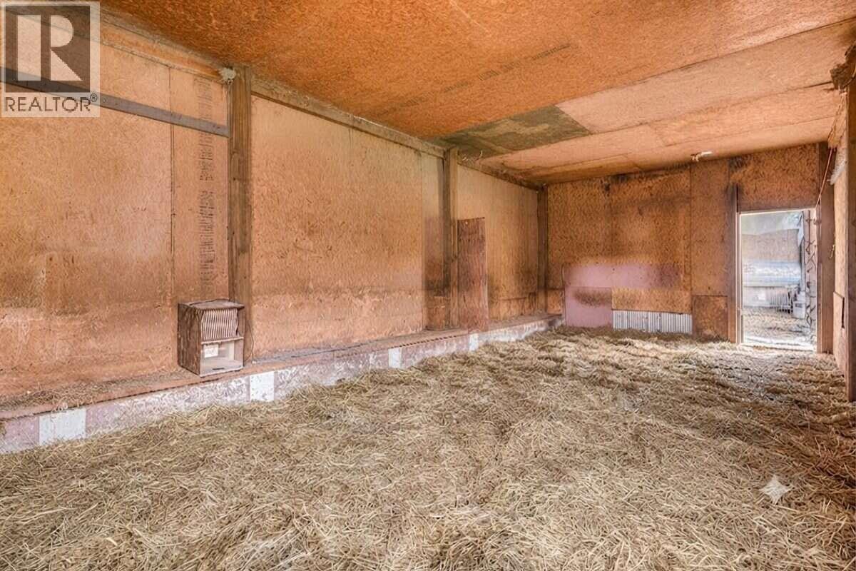 3575 Canyon Road, Armstrong, British Columbia  V0E 1B4 - Photo 31 - 10400800