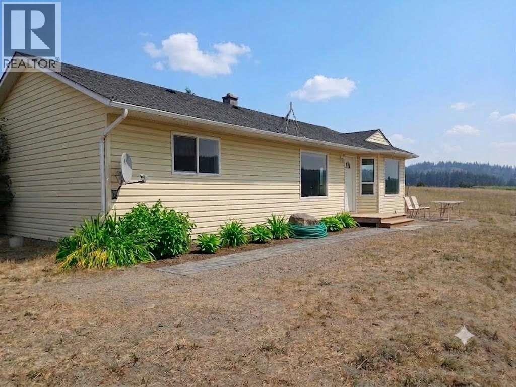 3575 Canyon Road, Armstrong, British Columbia  V0E 1B4 - Photo 5 - 10400800