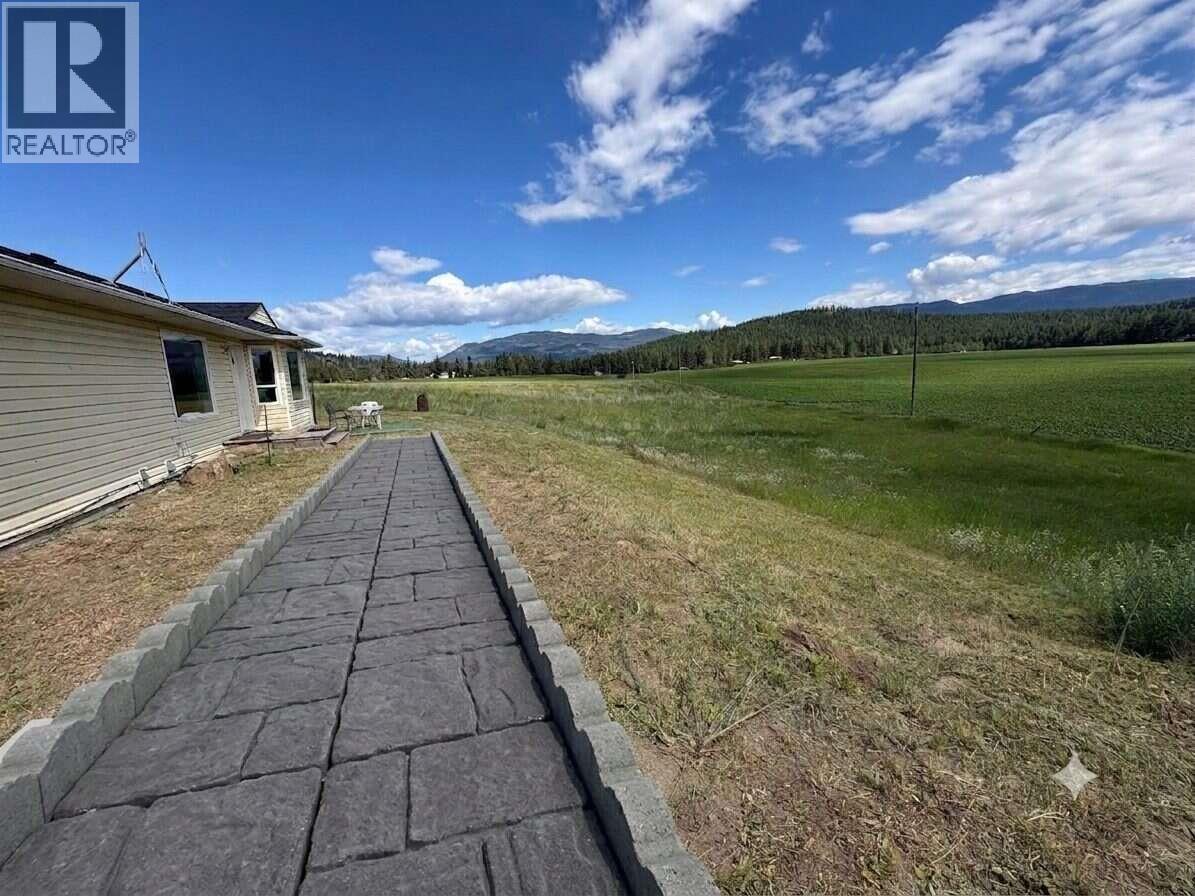 3575 Canyon Road, Armstrong, British Columbia  V0E 1B4 - Photo 7 - 10400800