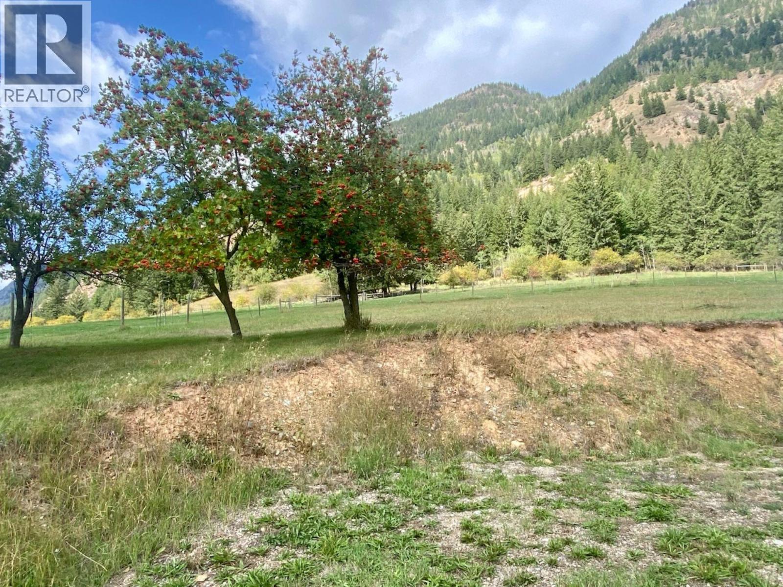 400 Agate Bay Road, Barriere, British Columbia  V0E 2E0 - Photo 8 - 10400784