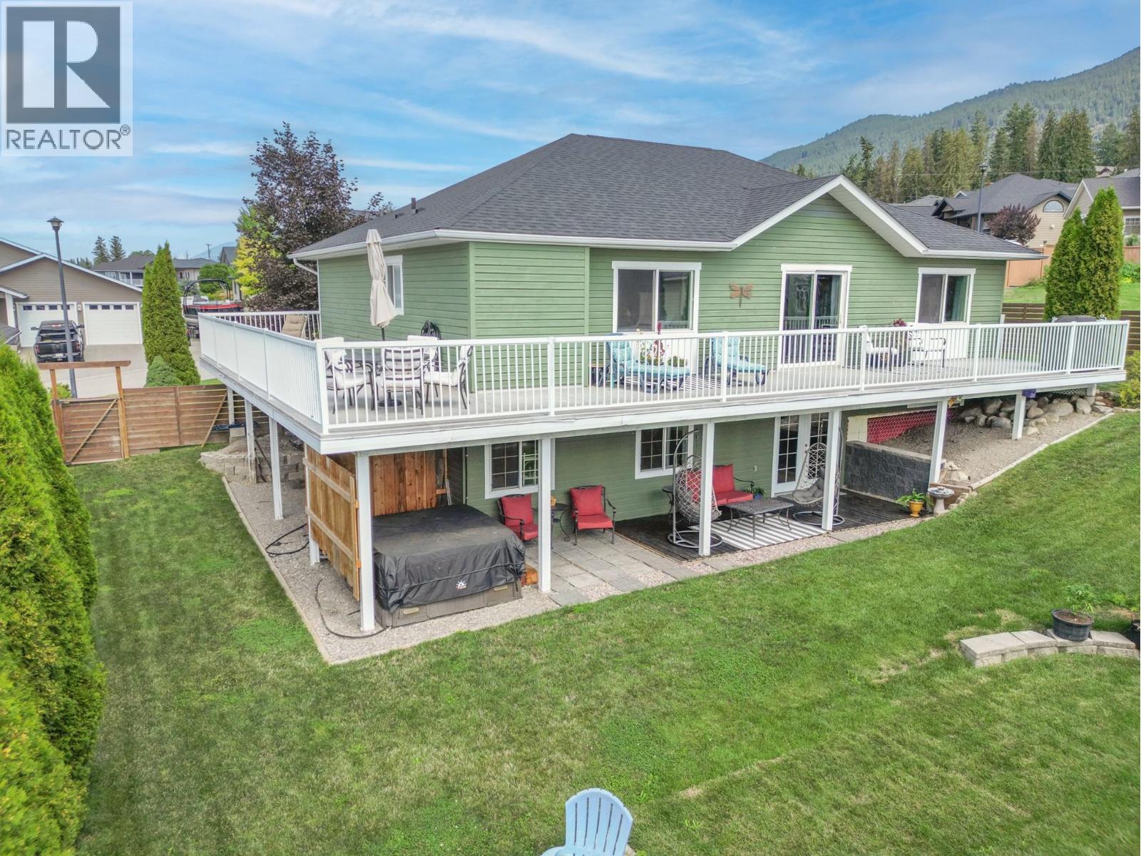 908 Purcell Crescent, Creston, British Columbia  V0B 1G3 - Photo 32 - 10400745