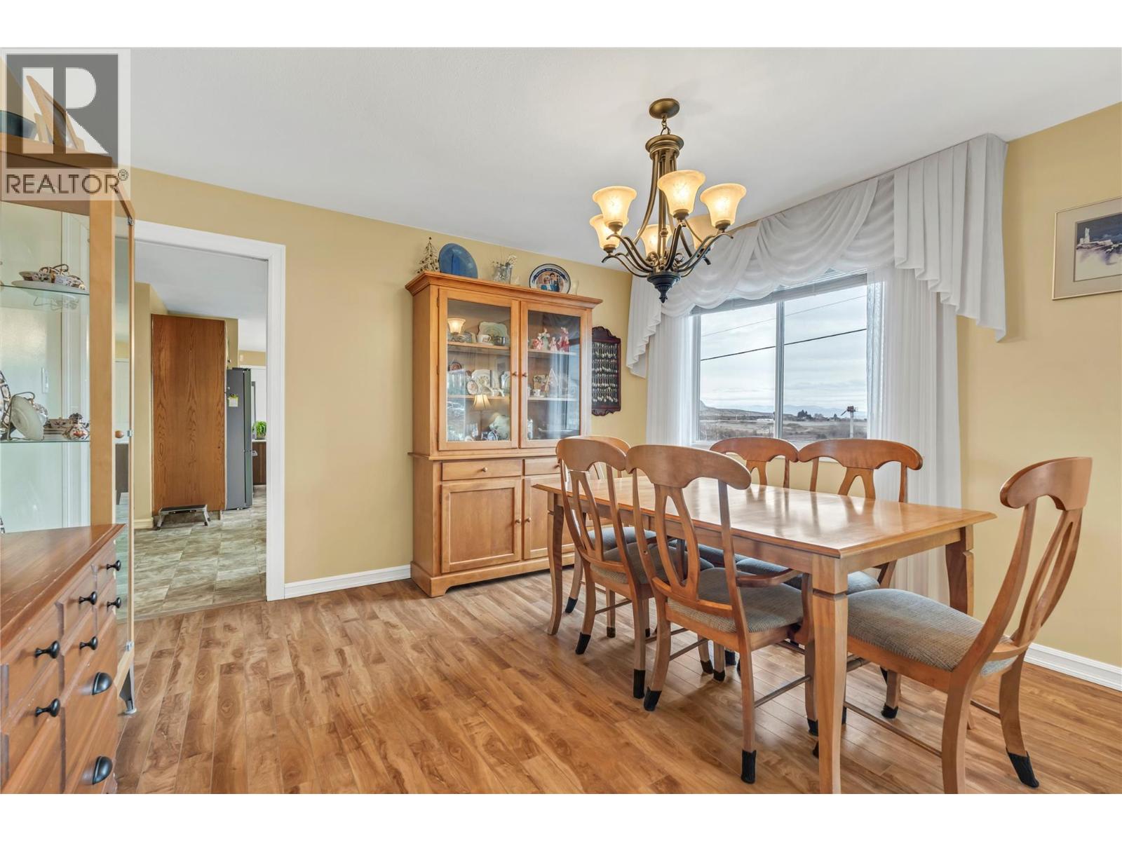 386 Road 11 Road, Oliver, British Columbia  V0H 1T1 - Photo 11 - 10400587
