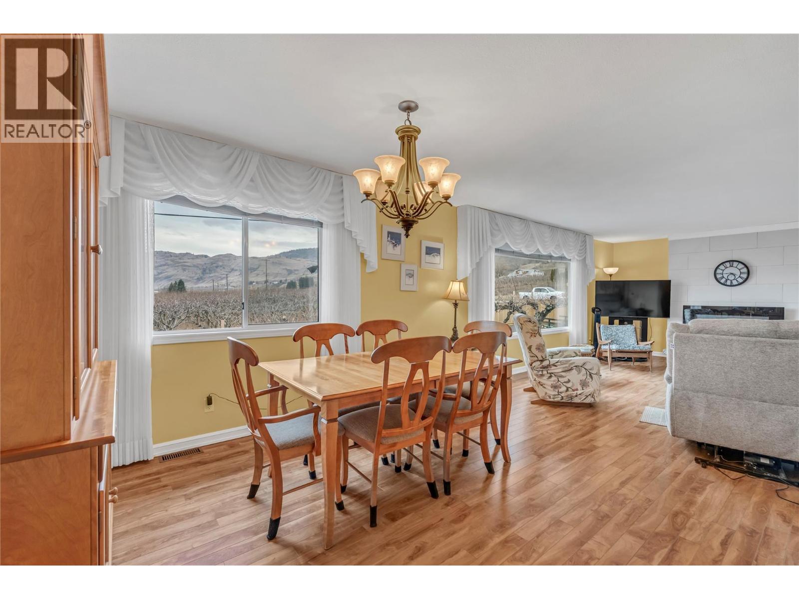 386 Road 11 Road, Oliver, British Columbia  V0H 1T1 - Photo 12 - 10400587