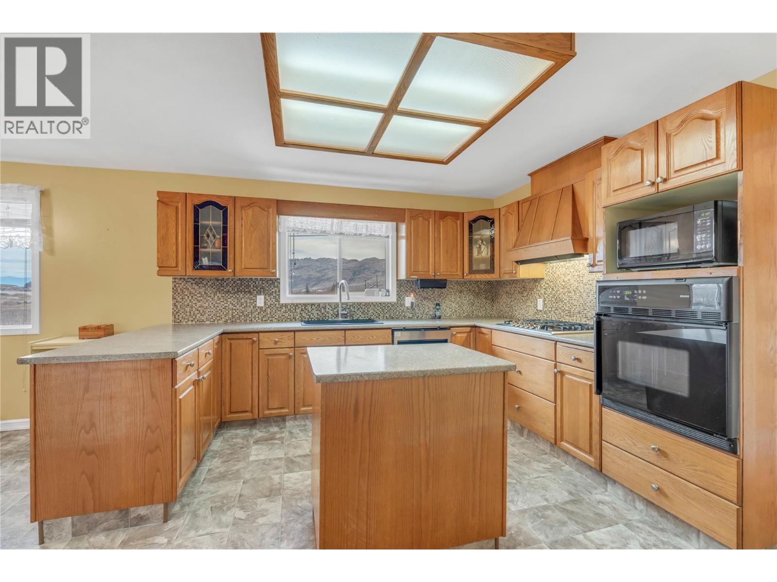 386 Road 11 Road, Oliver, British Columbia  V0H 1T1 - Photo 13 - 10400587