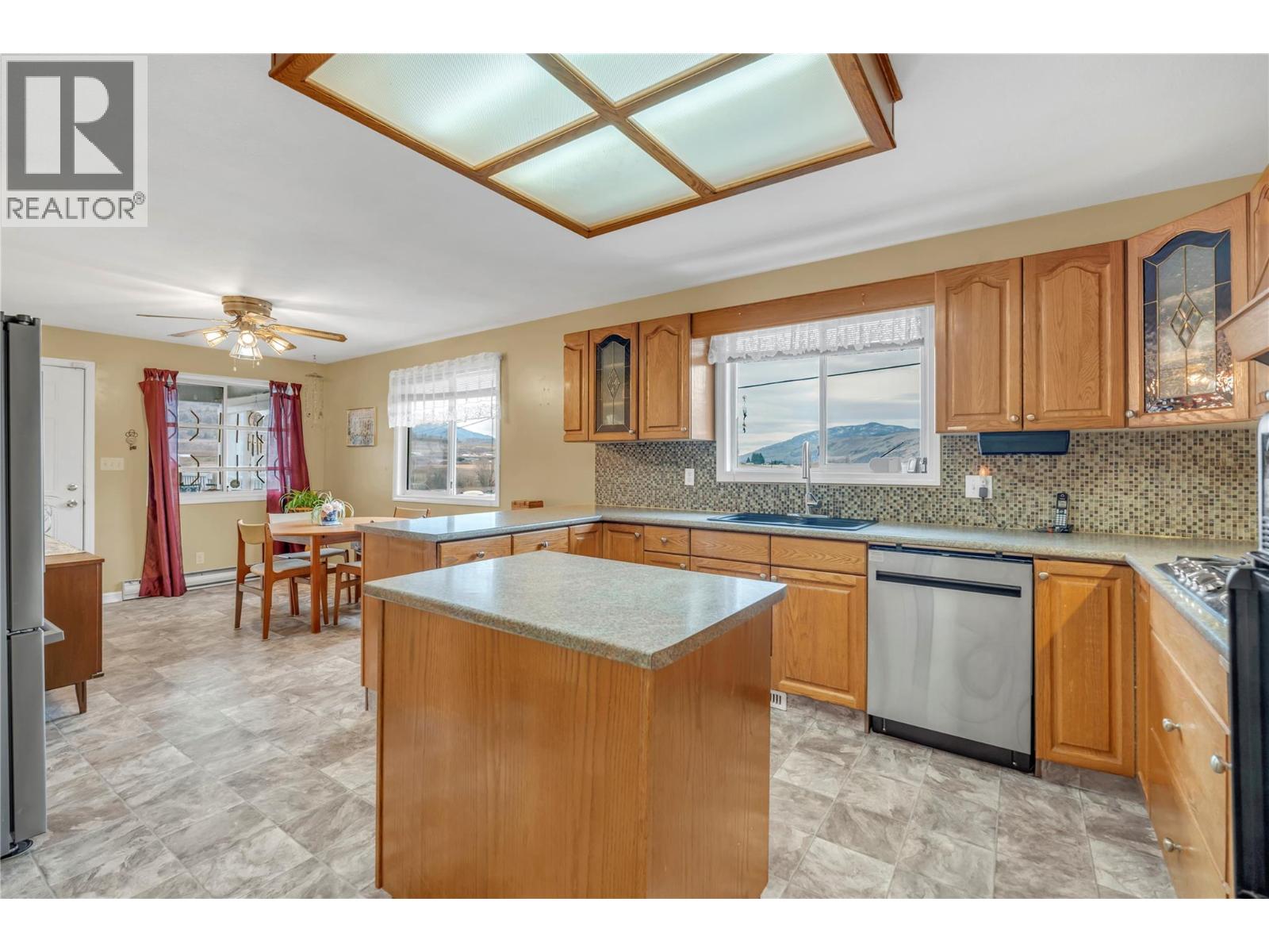 386 Road 11 Road, Oliver, British Columbia  V0H 1T1 - Photo 14 - 10400587