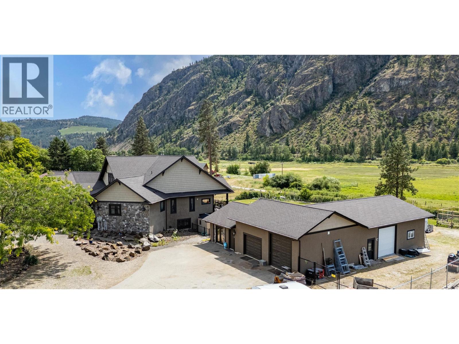 1788 Alba Road, Okanagan Falls, British Columbia  V0H 1R2 - Photo 4 - 10400376