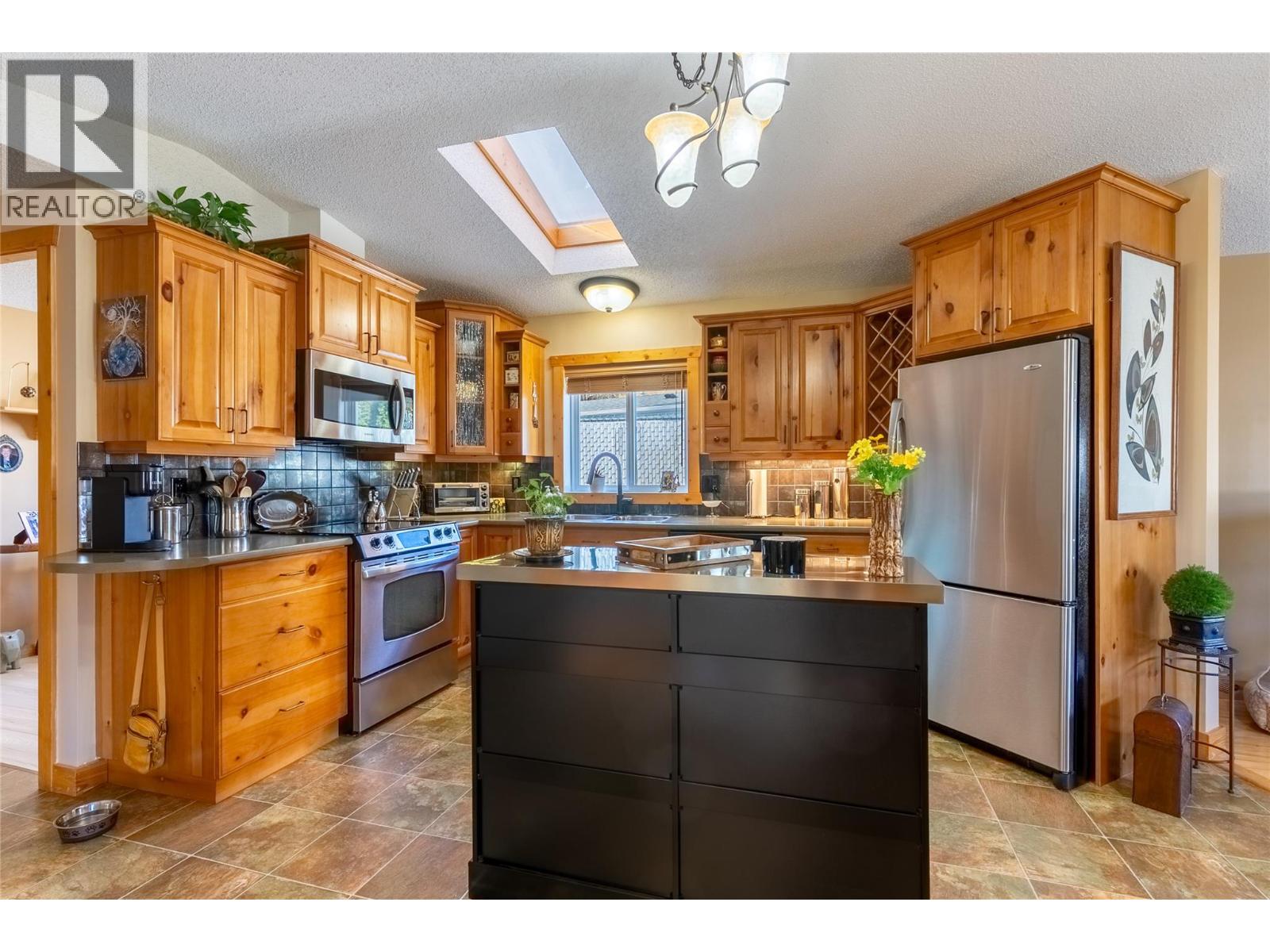 1555 Howe Road Unit# 86, Kamloops, British Columbia  V1S 1Y4 - Photo 8 - 10400448