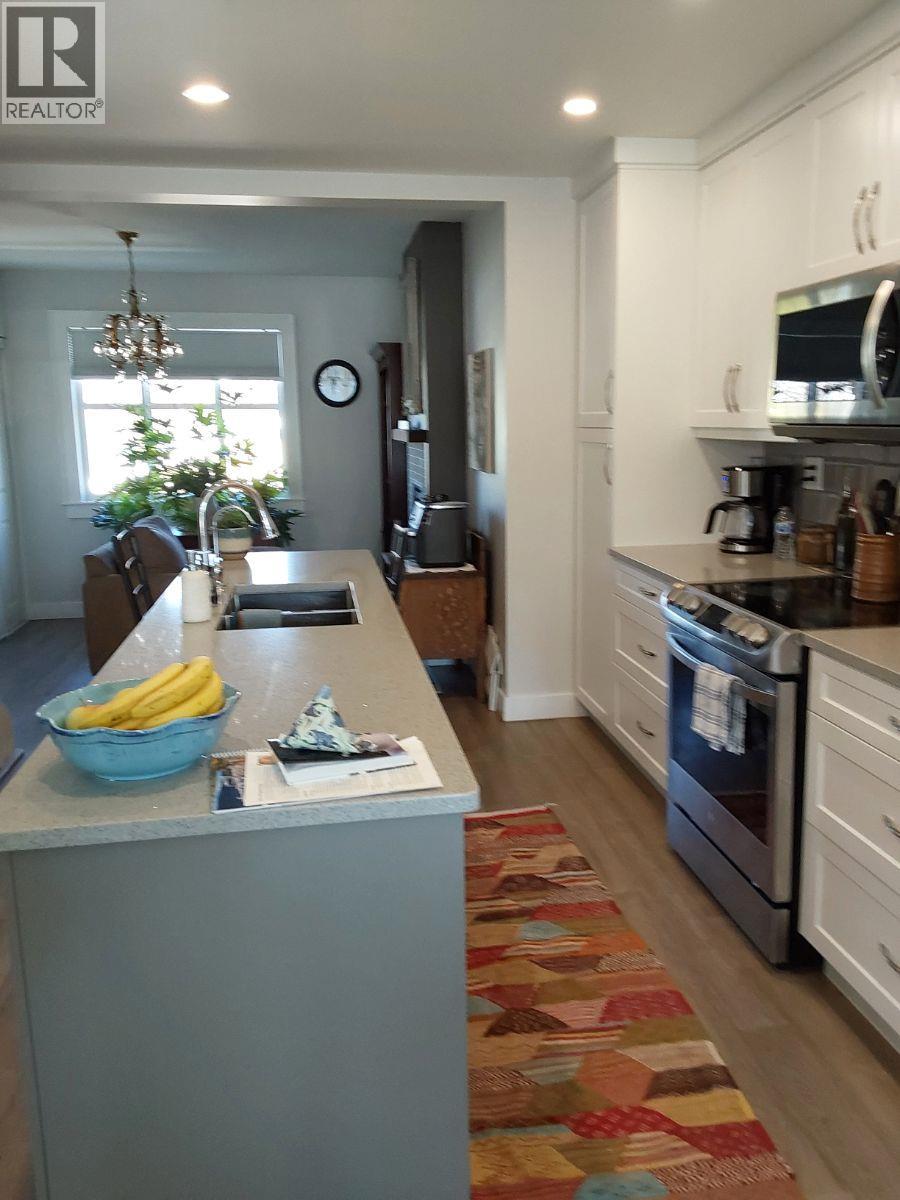 8310 70th Avenue, Osoyoos, British Columbia  V0H 1V7 - Photo 11 - 10400168