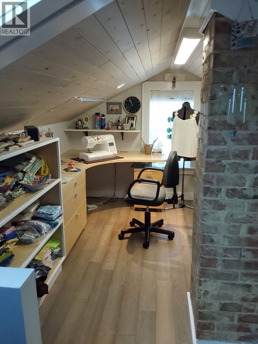 8310 70th Avenue, Osoyoos, British Columbia  V0H 1V7 - Photo 20 - 10400168