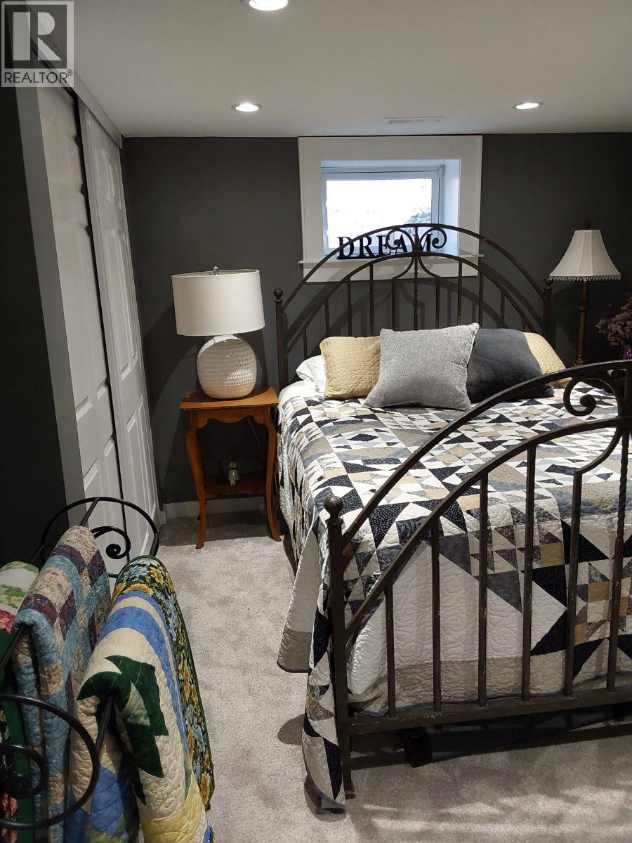 8310 70th Avenue, Osoyoos, British Columbia  V0H 1V7 - Photo 27 - 10400168