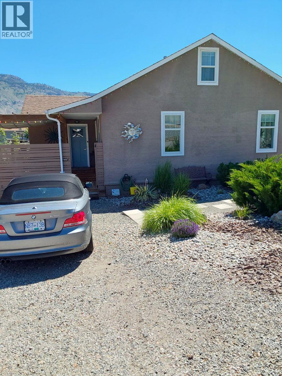 8310 70th Avenue, Osoyoos, British Columbia  V0H 1V7 - Photo 3 - 10400168