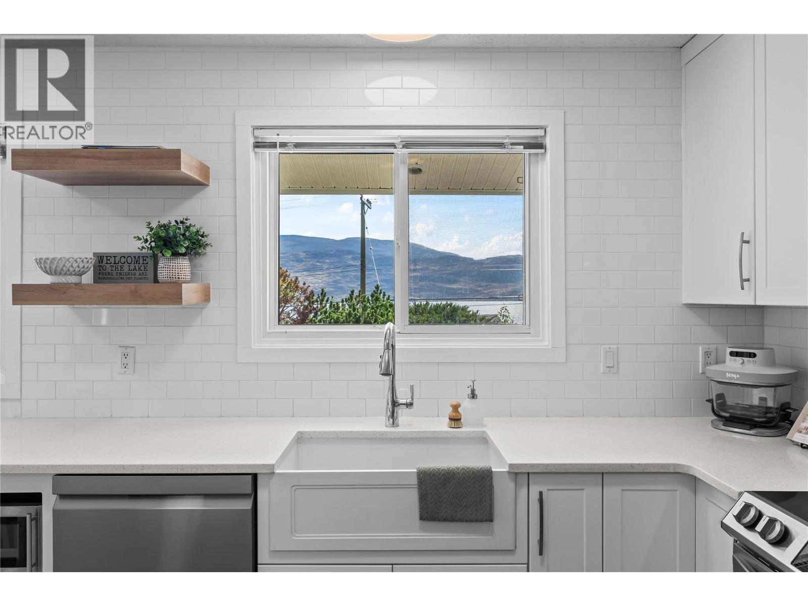 6312 Renfrew Road, Peachland, British Columbia  V0H 1X7 - Photo 10 - 10400763