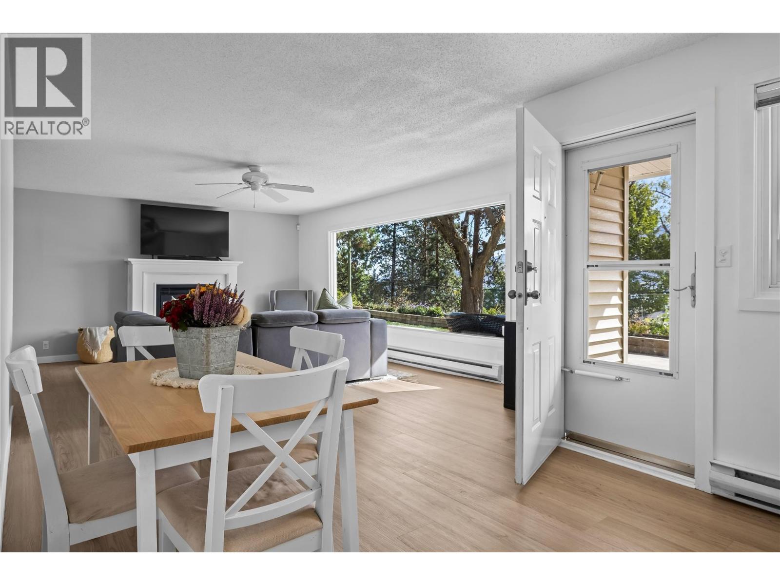 6312 Renfrew Road, Peachland, British Columbia  V0H 1X7 - Photo 12 - 10400763