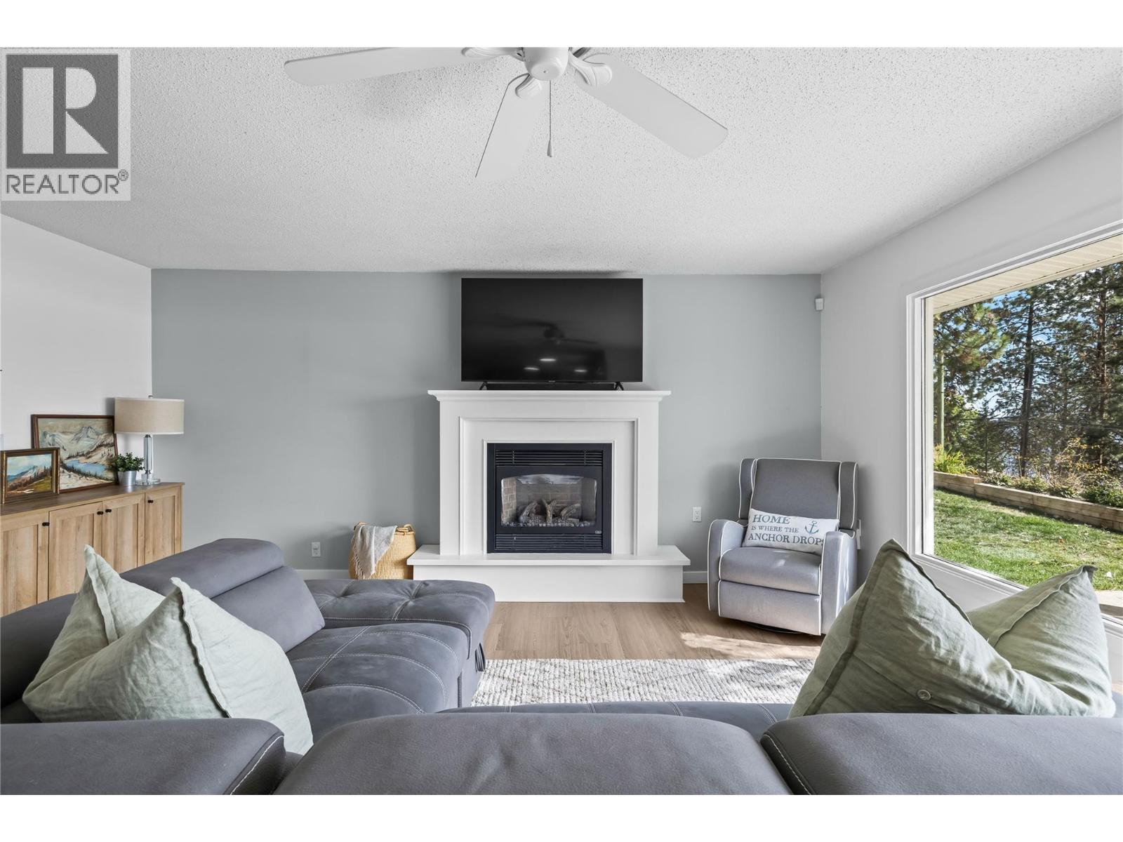 6312 Renfrew Road, Peachland, British Columbia  V0H 1X7 - Photo 13 - 10400763