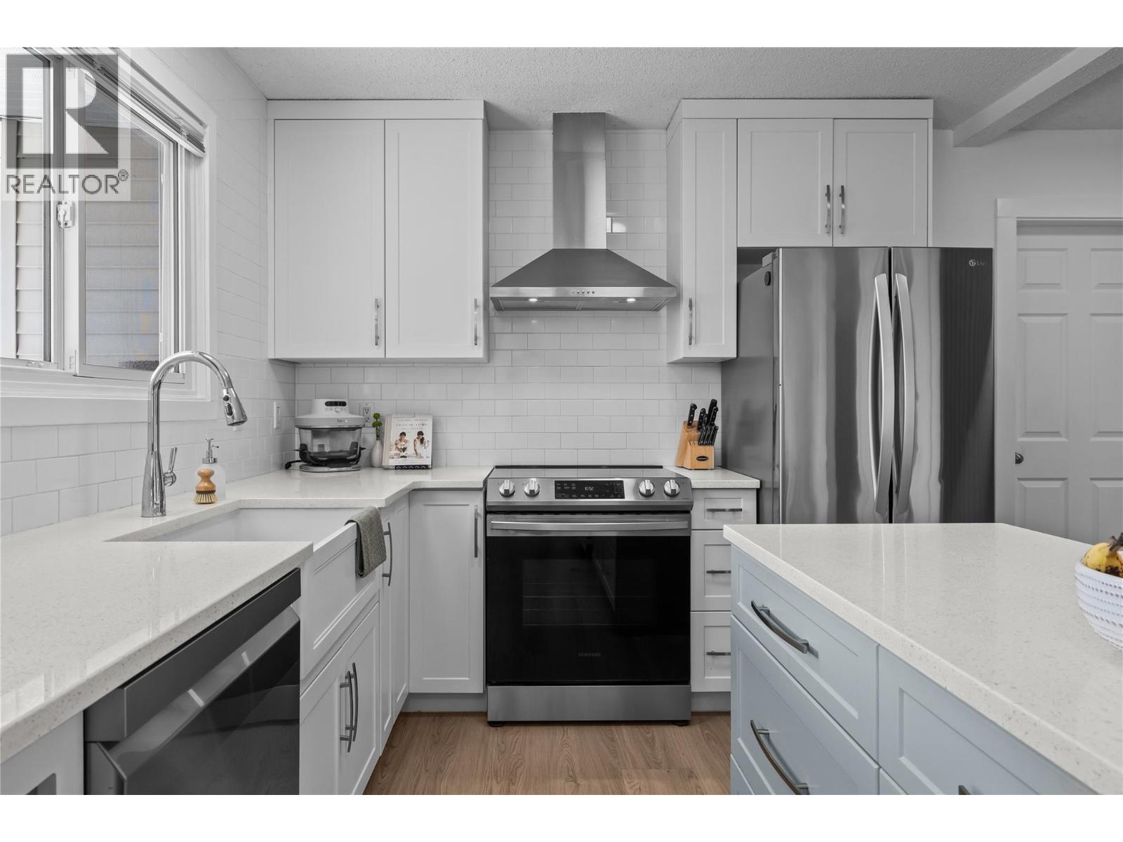 6312 Renfrew Road, Peachland, British Columbia  V0H 1X7 - Photo 9 - 10400763