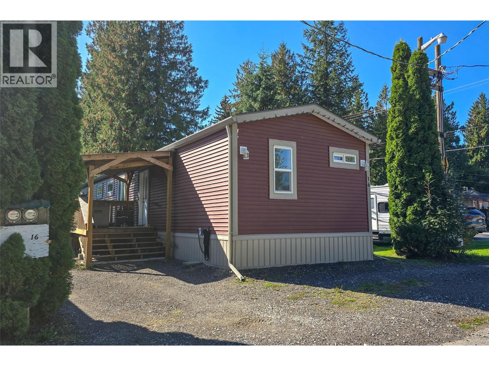 978 Lundell Road Unit# 16, Revelstoke, British Columbia  V0E 2S0 - Photo 1 - 10400700