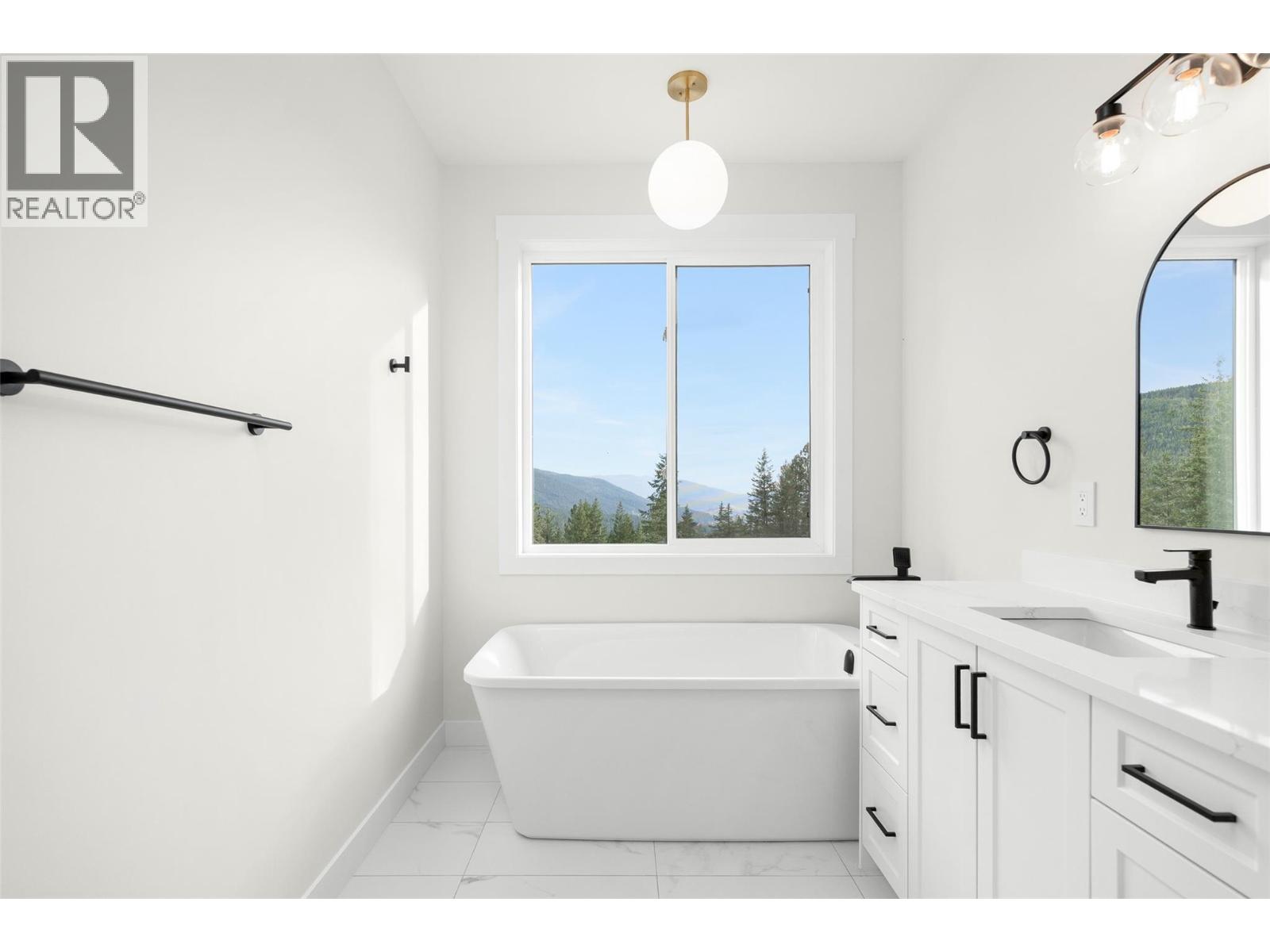 7863 Boulter Road, Vernon, British Columbia  V1B 3N2 - Photo 28 - 10400532