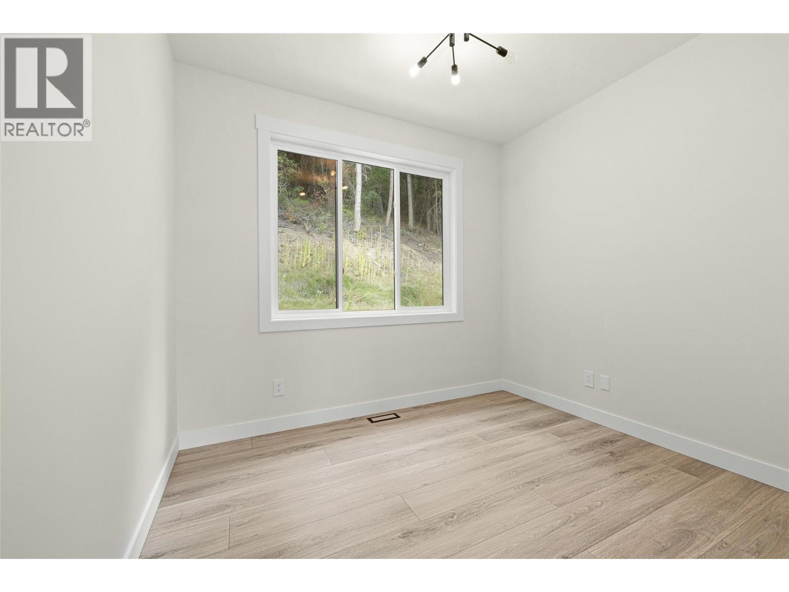 7863 Boulter Road, Vernon, British Columbia  V1B 3N2 - Photo 31 - 10400532