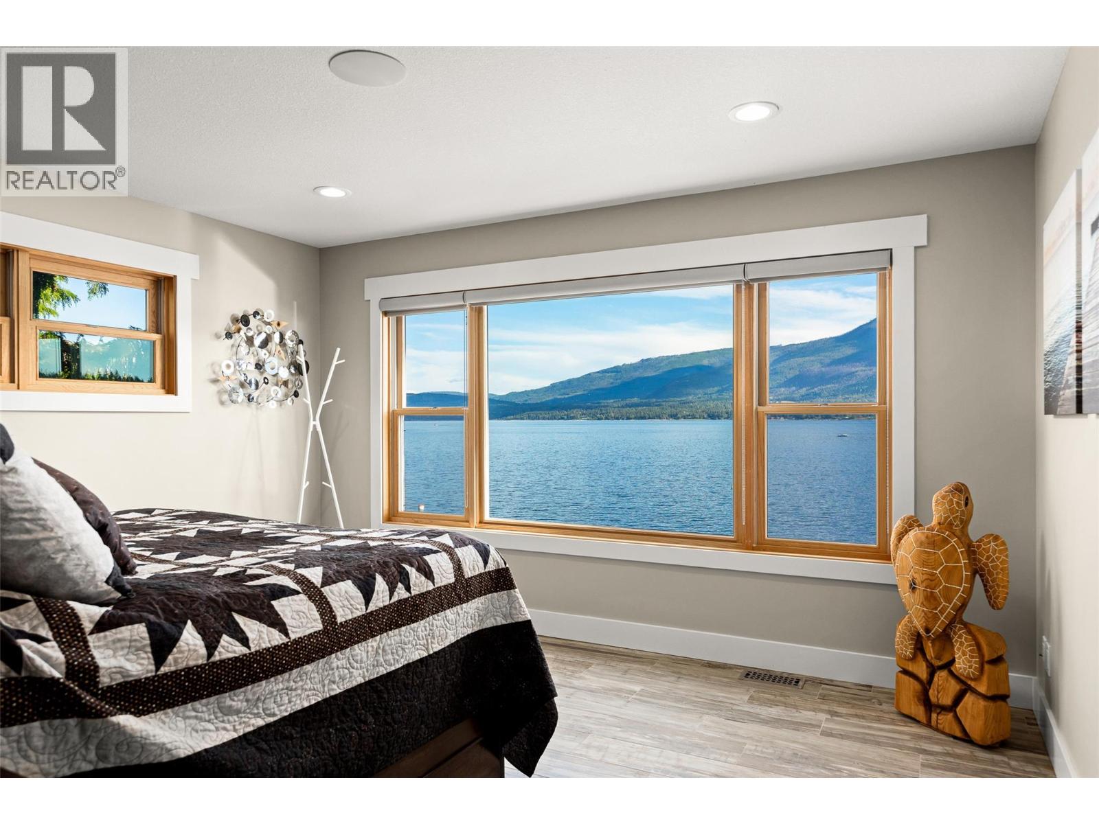 2968 Mabry Road, Lee Creek, British Columbia  V0E 1M4 - Photo 31 - 10400391