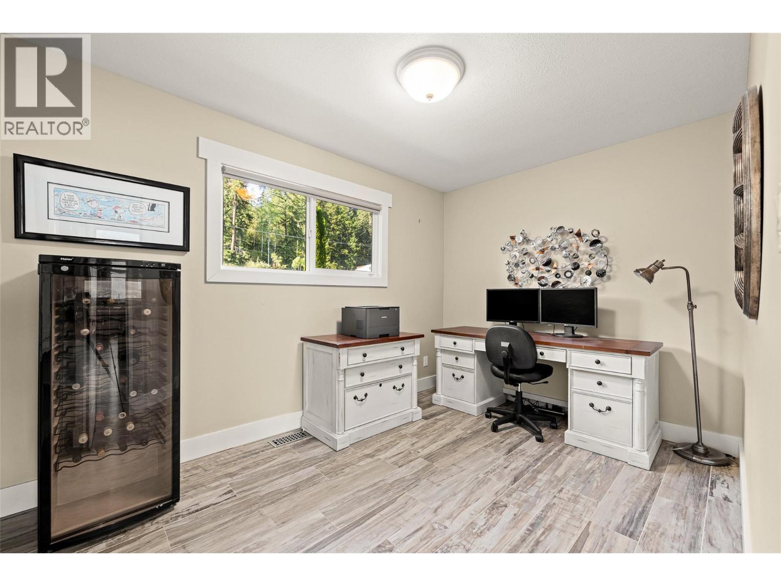 2968 Mabry Road, Lee Creek, British Columbia  V0E 1M4 - Photo 35 - 10400391