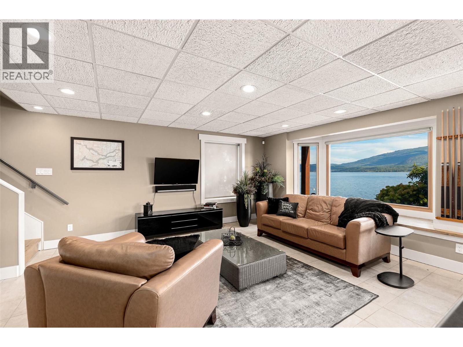 2968 Mabry Road, Lee Creek, British Columbia  V0E 1M4 - Photo 42 - 10400391