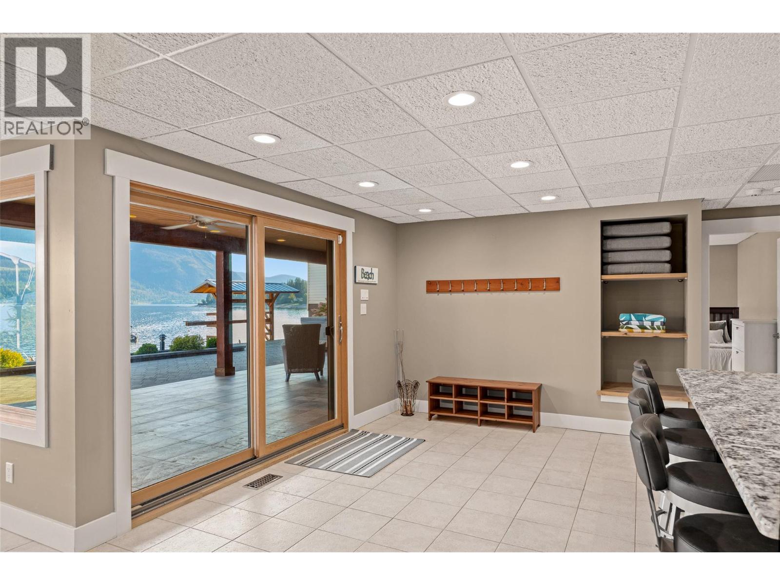 2968 Mabry Road, Lee Creek, British Columbia  V0E 1M4 - Photo 47 - 10400391