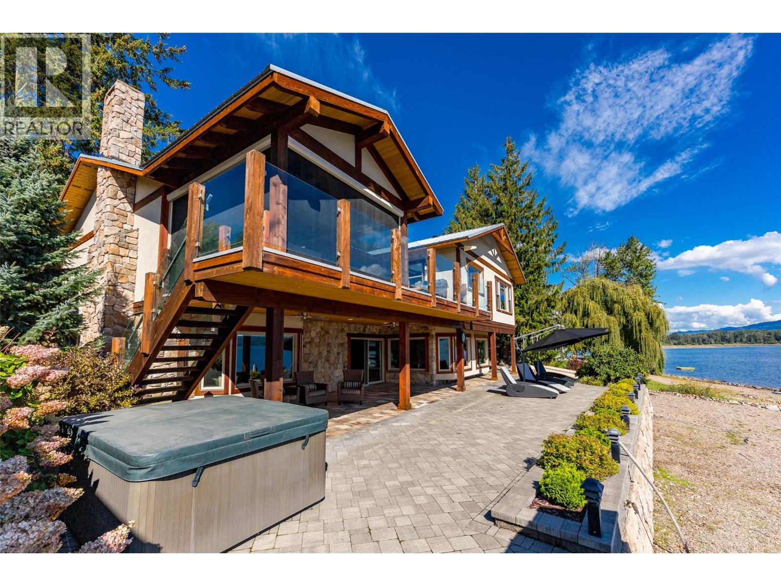 2968 Mabry Road, Lee Creek, British Columbia  V0E 1M4 - Photo 51 - 10400391
