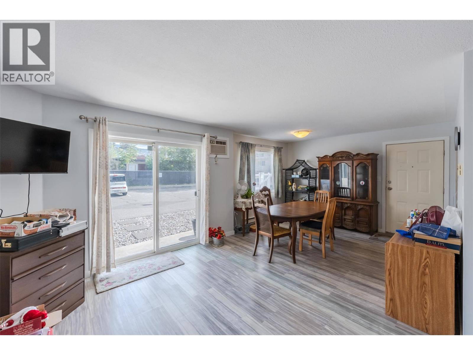 872 Fairview Road Unit# 103, Penticton, British Columbia  V2A 5Y8 - Photo 7 - 10400850