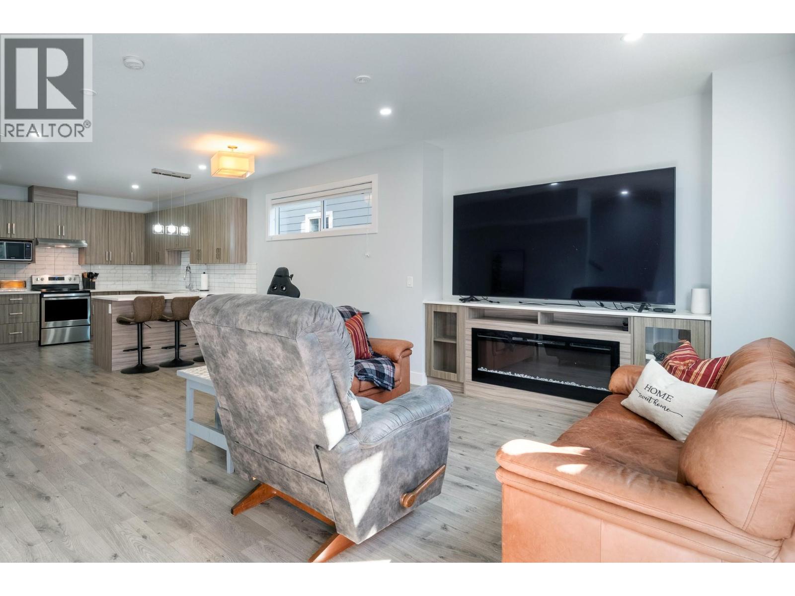 825 Cadder Avenue Unit# 4, Kelowna, British Columbia  V1Y 5N7 - Photo 5 - 10400405